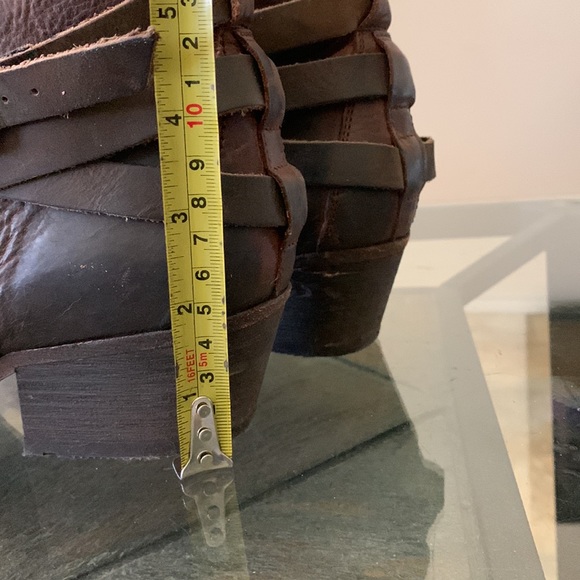 🔥1/2 of Summer Sale!🔥 H by HUDSON Horrigan Belted Ankle Boot - Picture 10 of 14